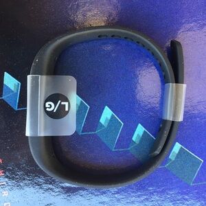 3/15 SALE Fitbit flex band size L